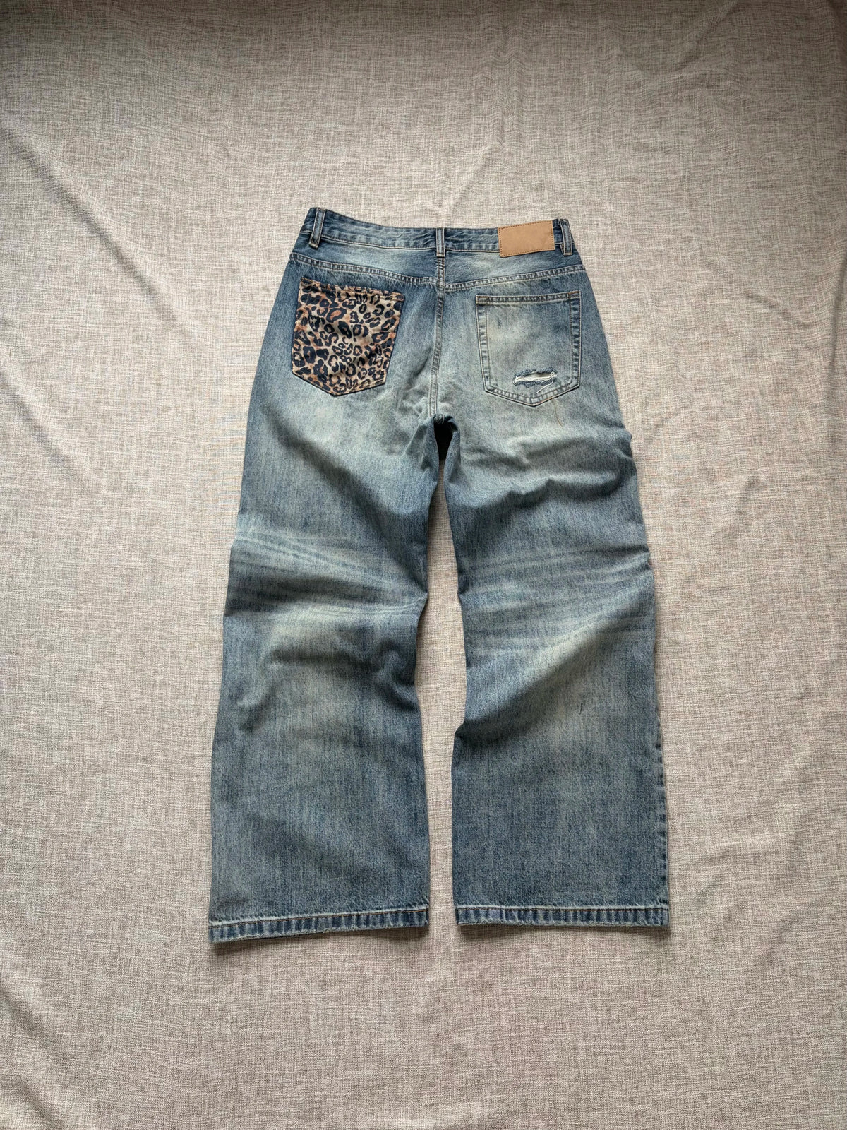 Leopard Patch Ripped Straight Jeans
