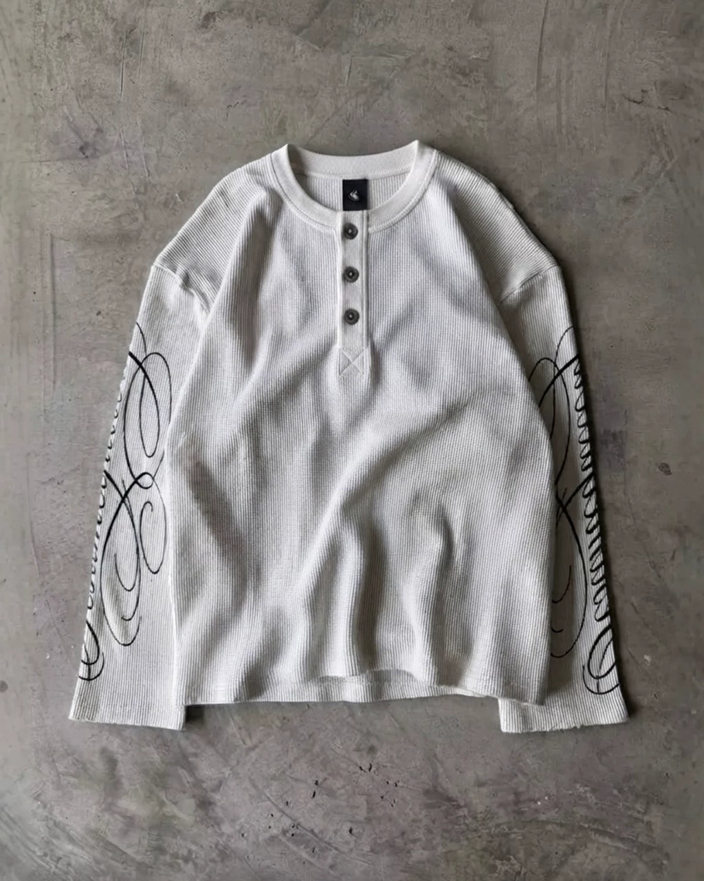 Cursive Print Waffle Henley