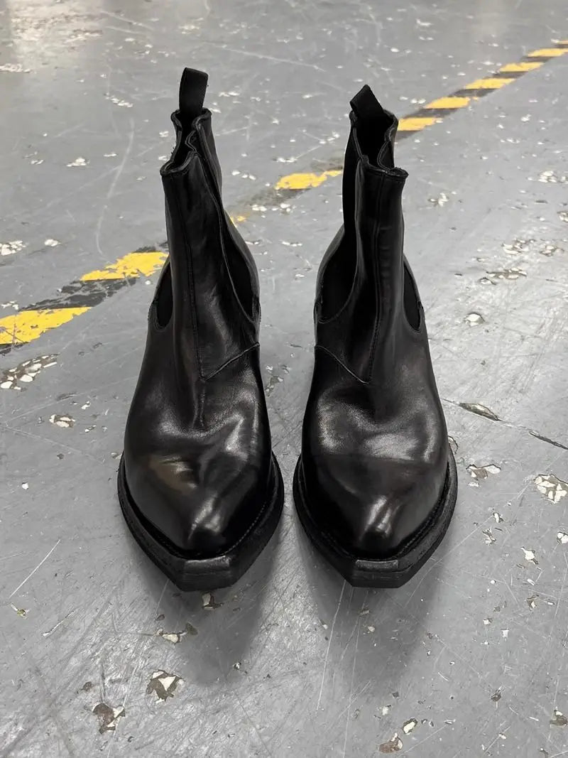 Pointed Chelsea Heel Boots