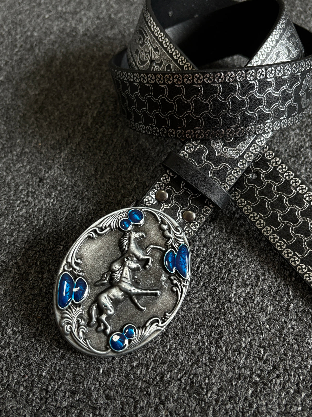 White Western Buckle Belt